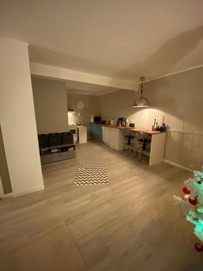 Lyngen, Mackay Appartment, Lyngen Lyngseidet Eksteriør bilde