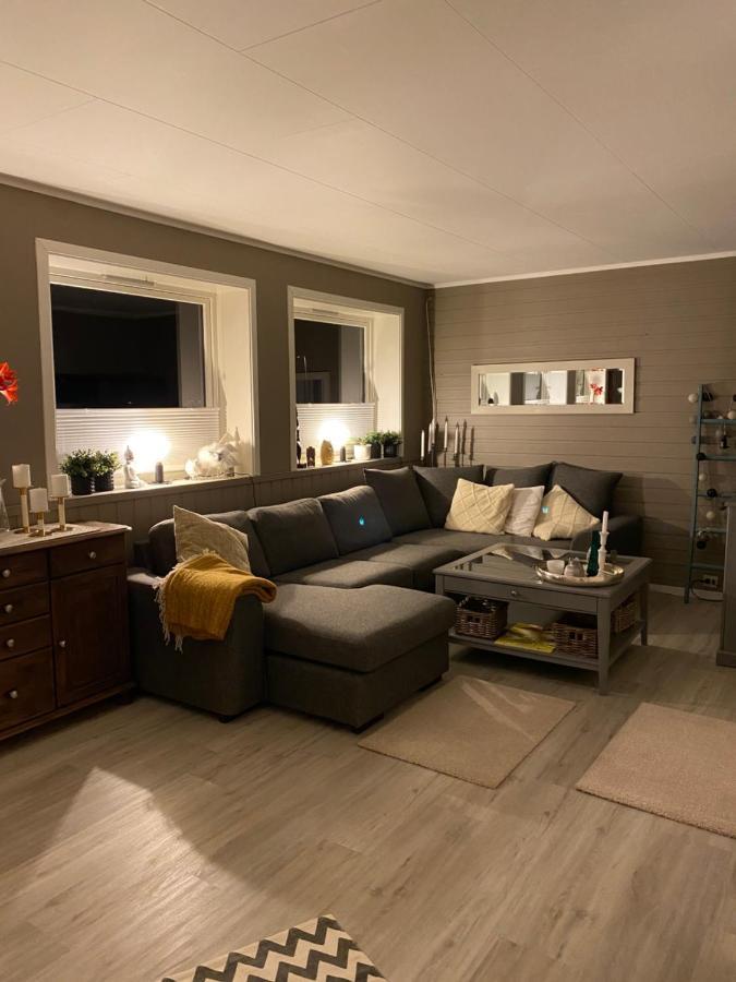 Lyngen, Mackay Appartment, Lyngen Lyngseidet Eksteriør bilde