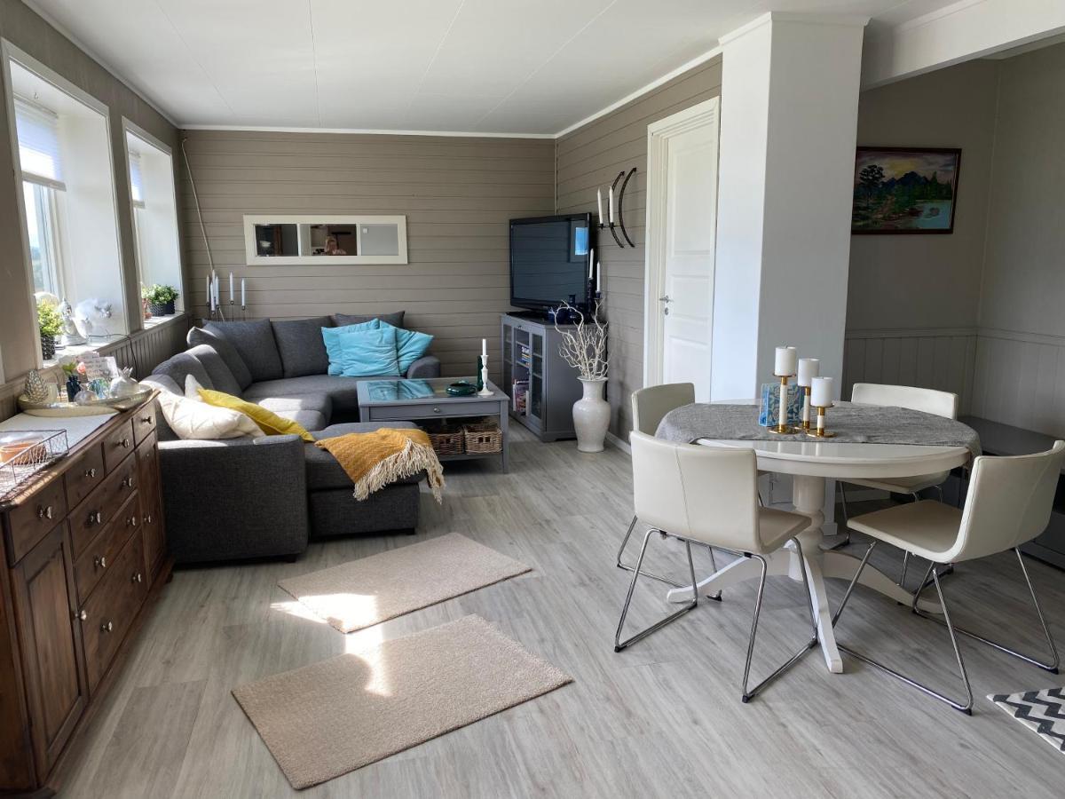 Lyngen, Mackay Appartment, Lyngen Lyngseidet Eksteriør bilde